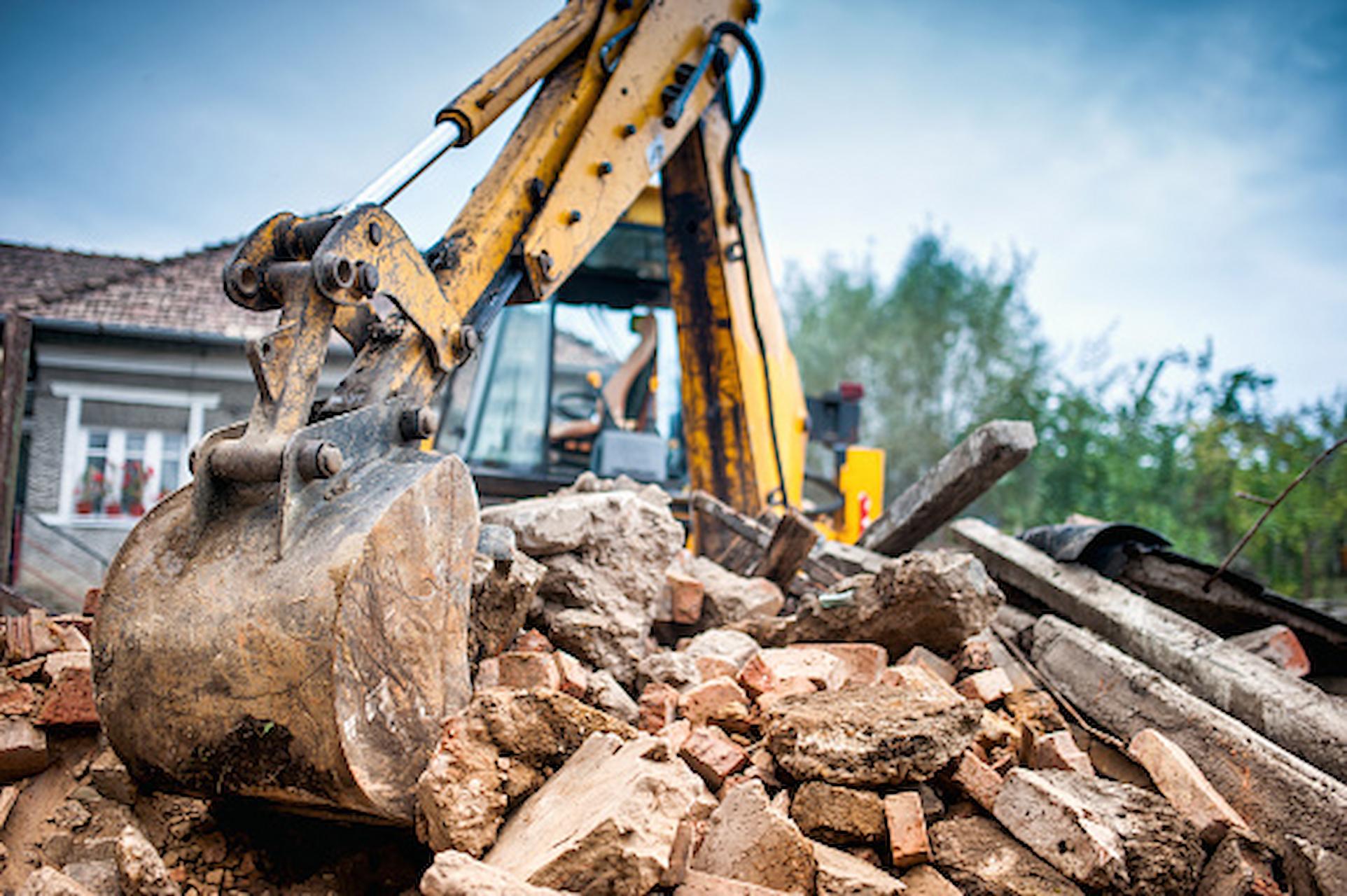 Is It Useful To Hire Demolition Services For Strenuous Activities 